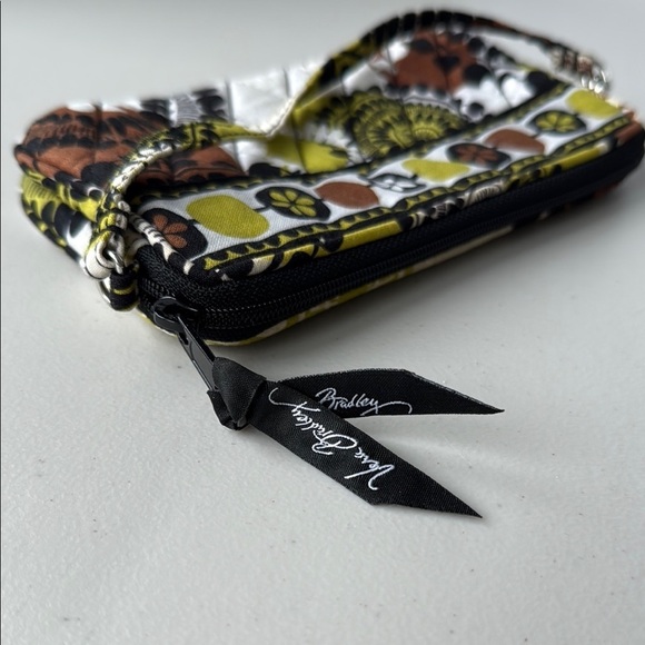 Vera Bradley Cocoa Moss Wristlet Quilted Wristlet Wallet - Picture 8 of 16